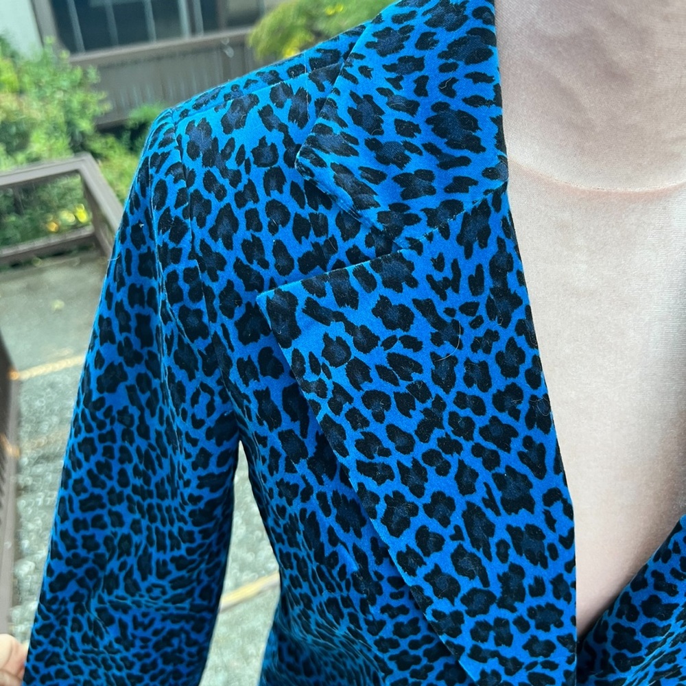 Jacket-Blue leopard velvet feel, rare, funky, DG2, Diane Gilman, fits 6/8 - Picture 5 of 12